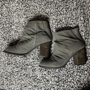 Ecote canvas booties